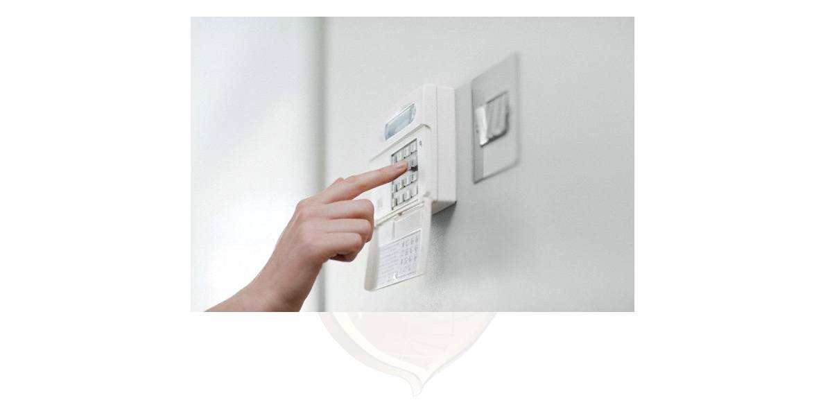 Sistema de alarma y panel de control